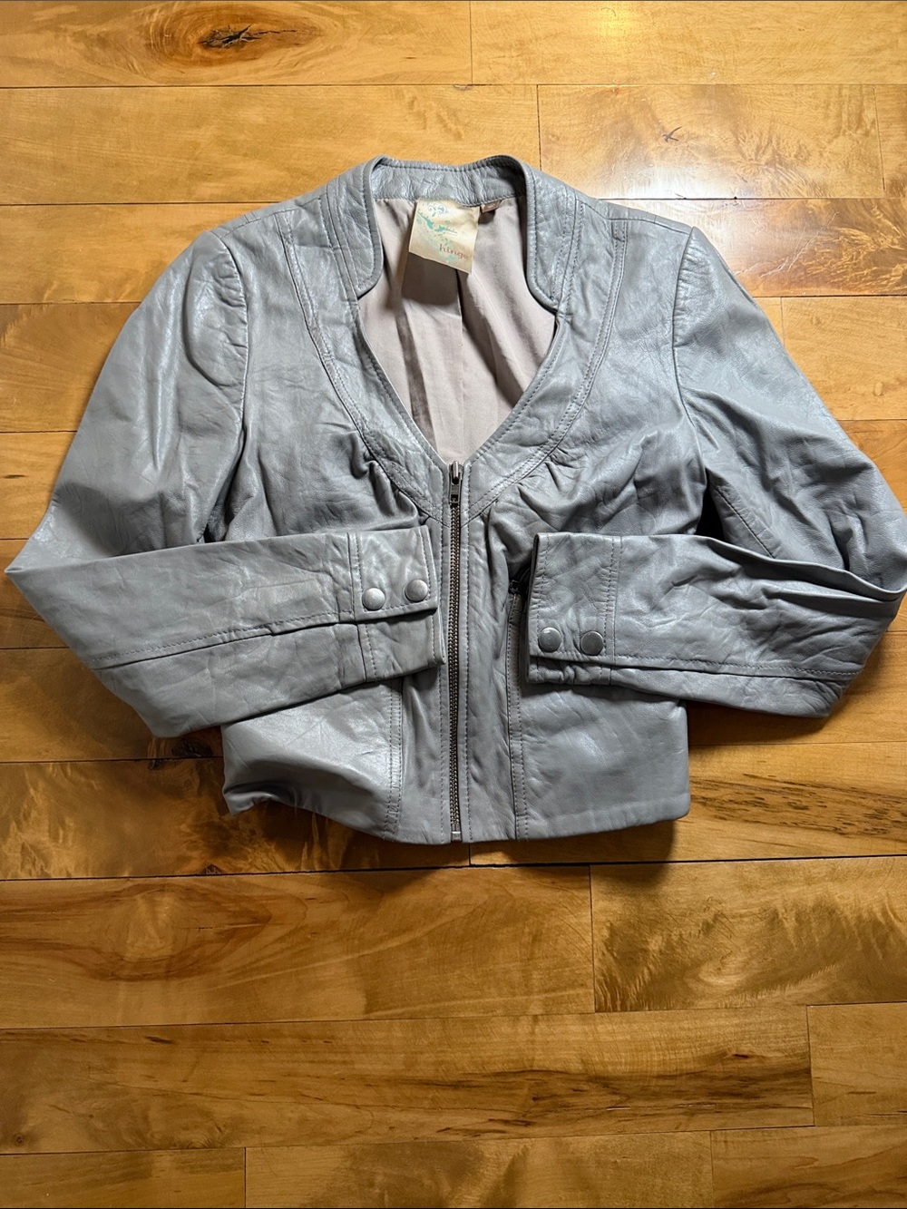 HINGE WOMANS GREY LEATHER JACKET